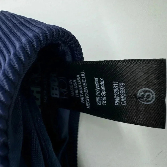 Beach Riot Blair Bikini Top in Navy Small B1483 - Picture 6 of 6